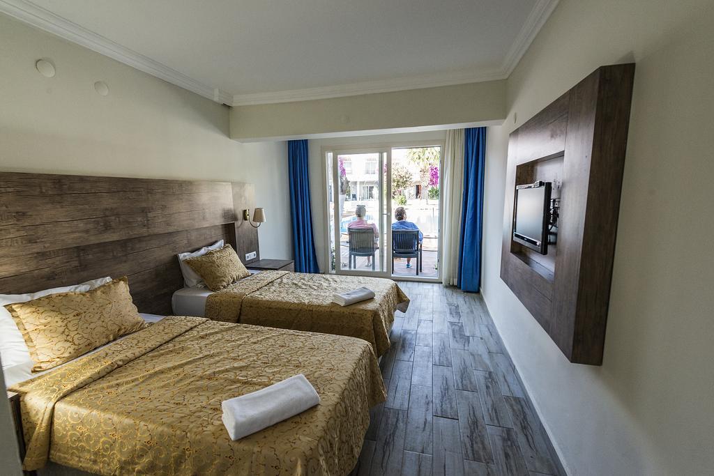 Delfi Hotel Spa & Wellness Center Bodrum Exterior photo