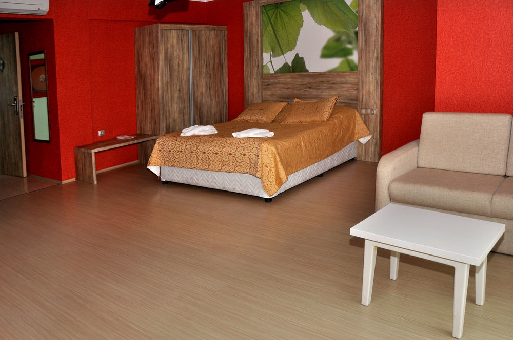 Delfi Hotel Spa & Wellness Center Bodrum Exterior photo